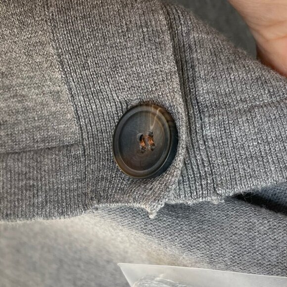 NWOT SAN FRANSISCO Womens Gray Cardigan Size XS Button Down Long Sleeve V-Neck - Picture 5 of 13